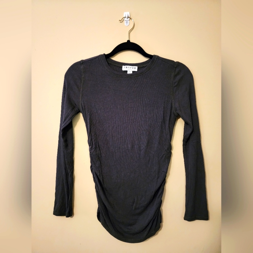 Frayed top, size S, dark olive green color